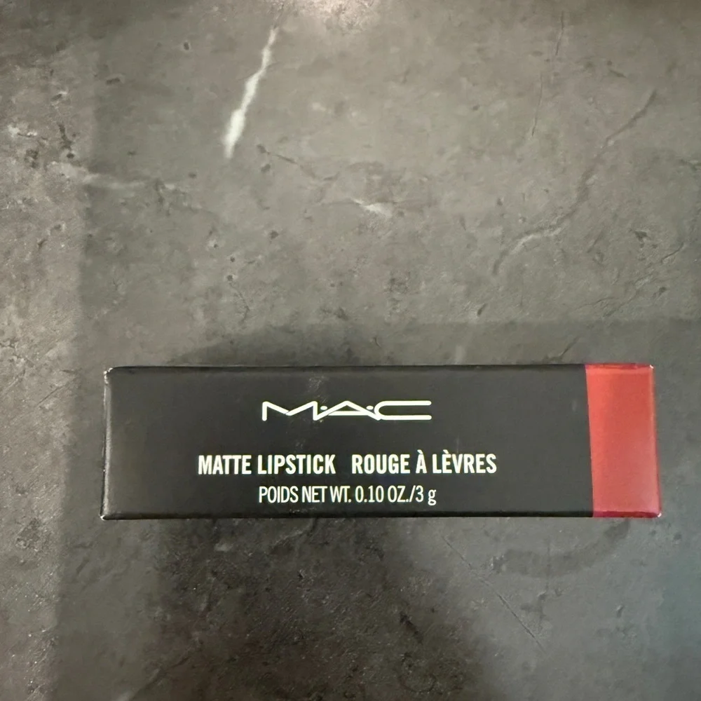 MAC Cosmetics Matte Lipstick - Bold Red